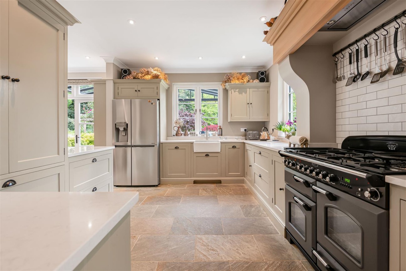 Shenleybury, Shenley