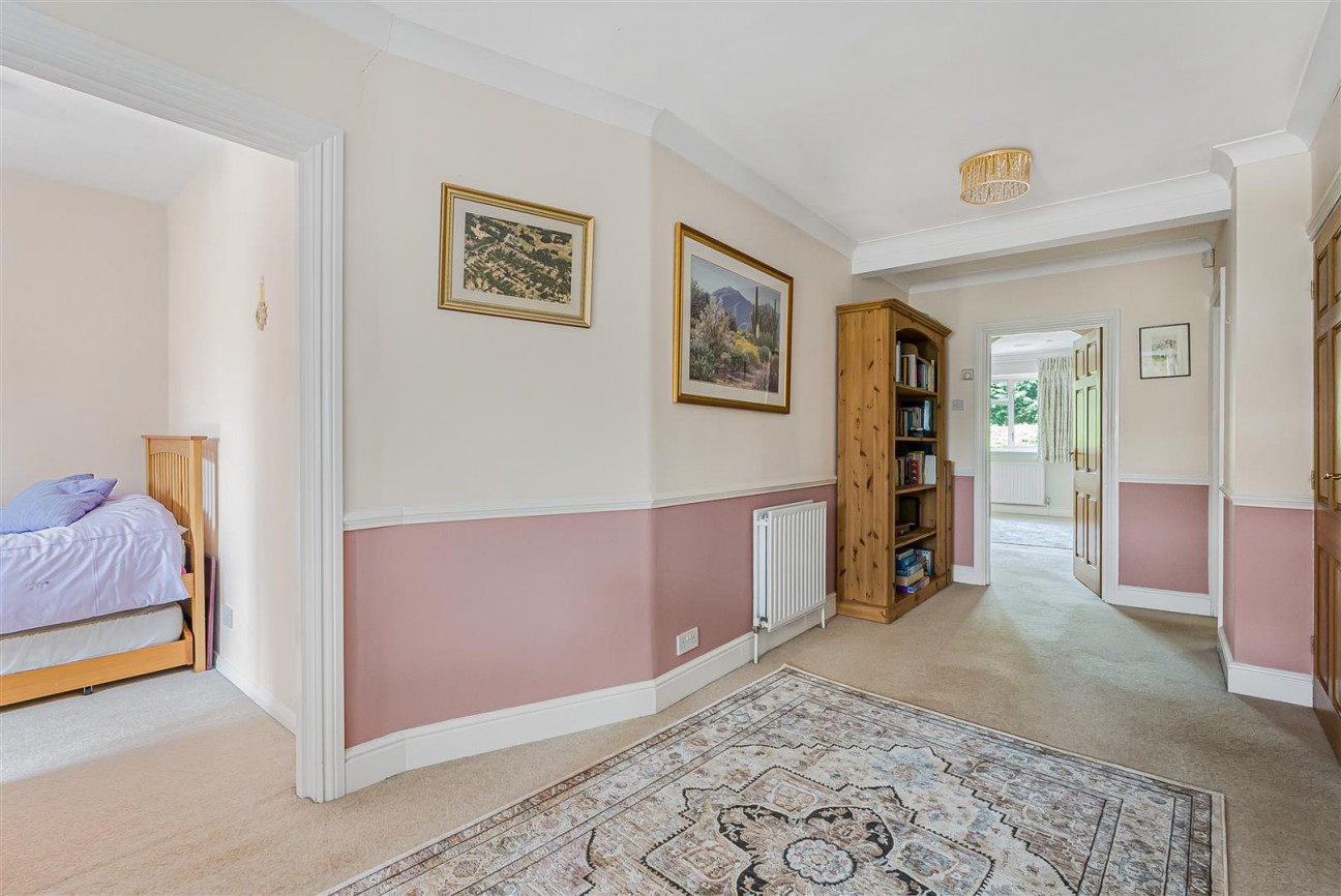 Williams Way, Radlett