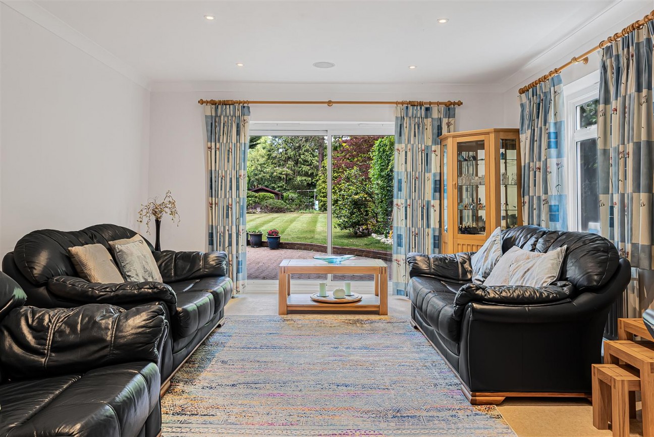 Williams Way, Radlett