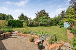 Theobald Street, Radlett