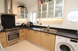Highbridge Close, Radlett