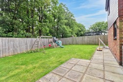 Sandy Lane, Bushey