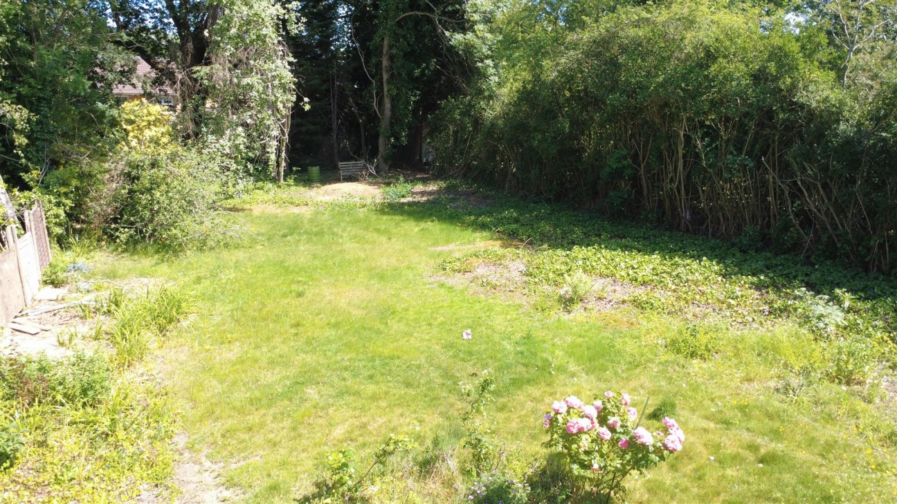 Deacons Hill Road, Elstree, Borehamwood