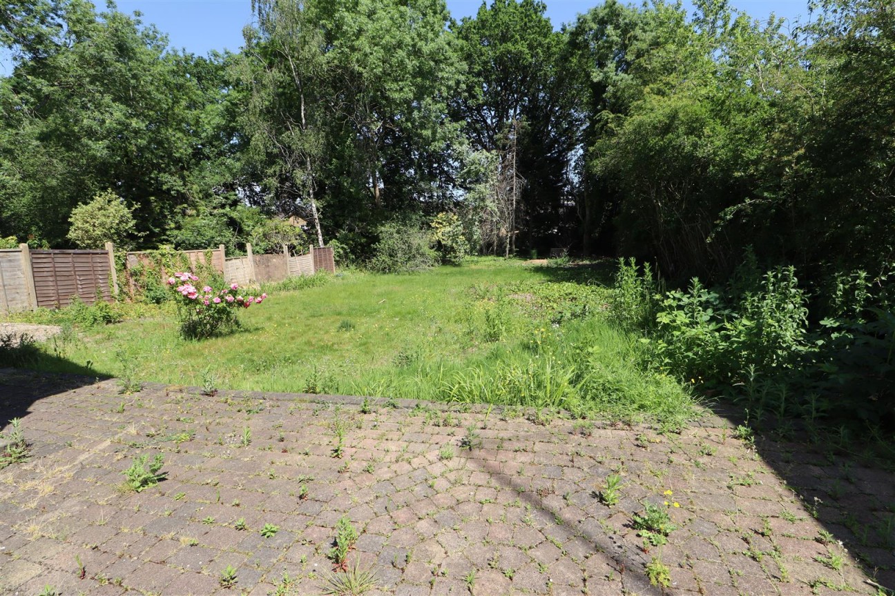 Deacons Hill Road, Elstree, Borehamwood