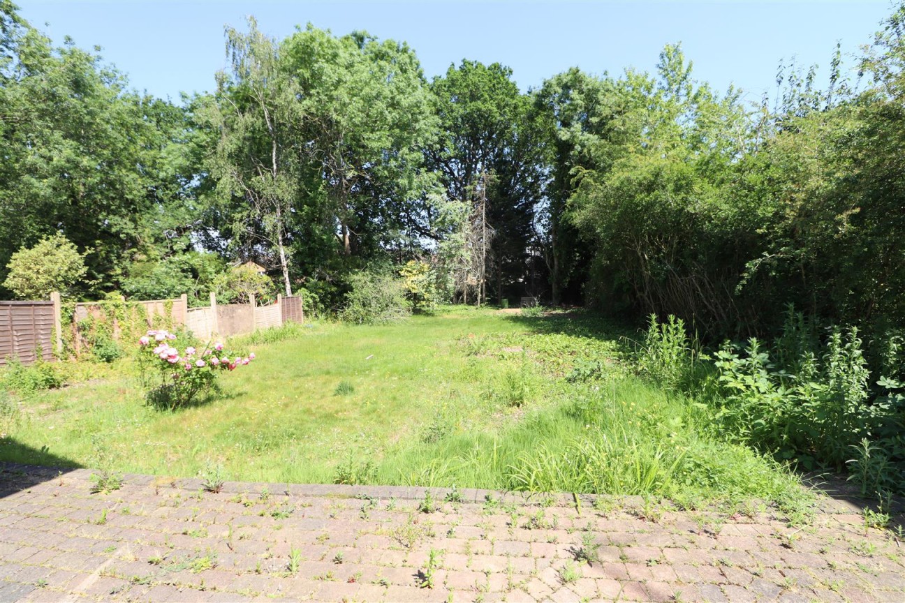 Deacons Hill Road, Elstree, Borehamwood
