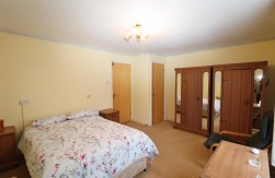 Barnet Lane, Elstree, Borehamwood