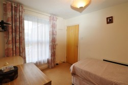 Barnet Lane, Elstree, Borehamwood