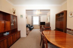Barnet Lane, Elstree, Borehamwood