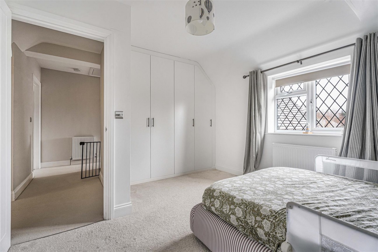 Oakridge Avenue, Radlett