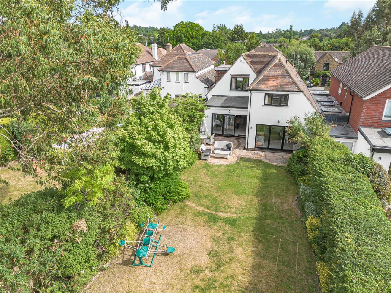 Oakridge Avenue, Radlett