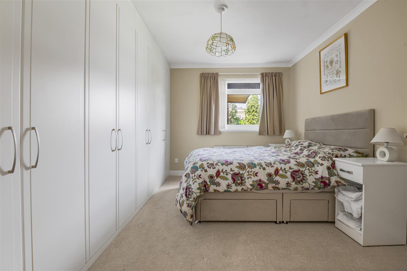 Darnhills, Radlett