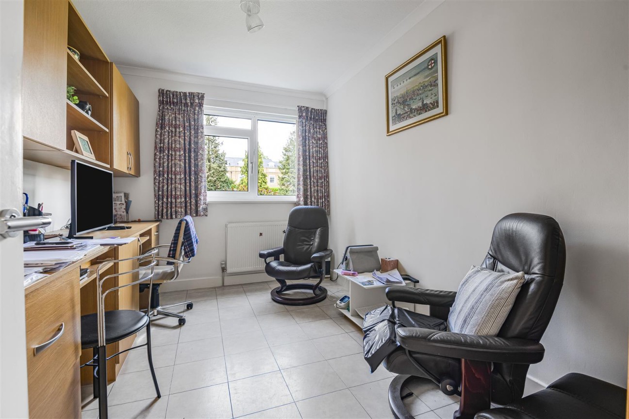 Darnhills, Radlett
