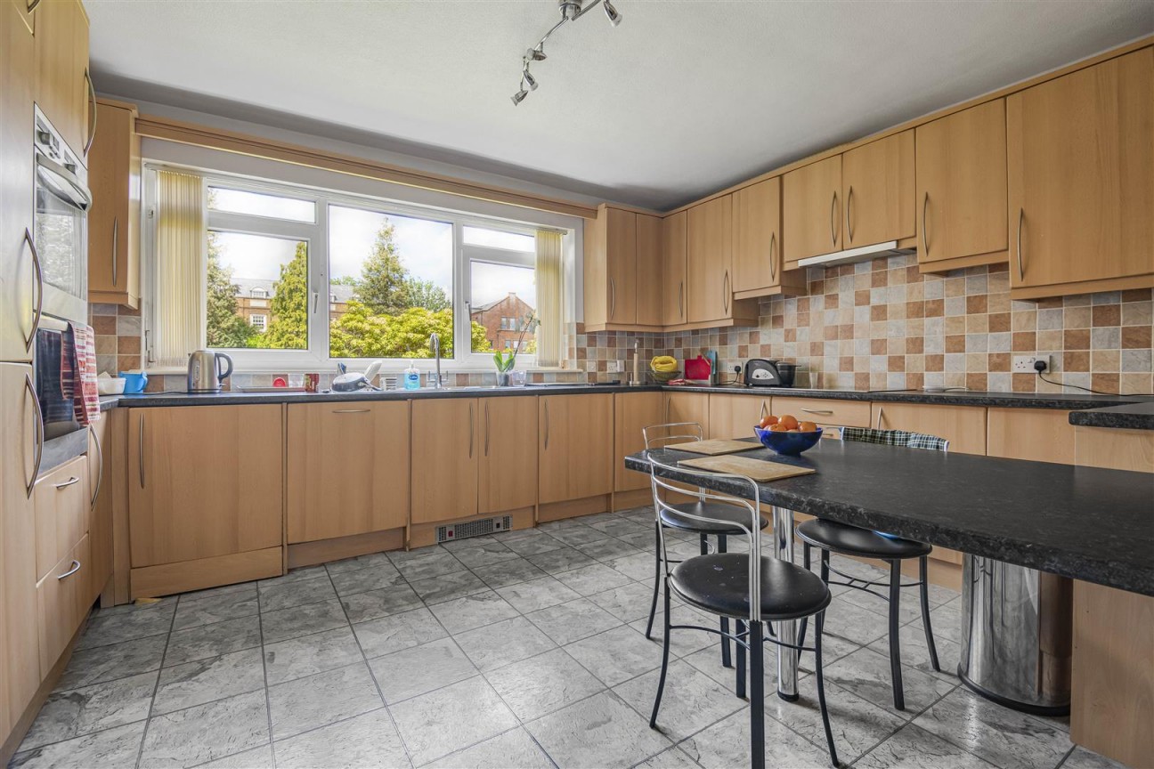 Darnhills, Radlett