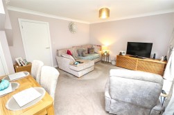 Beechfield Close, Borehamwood