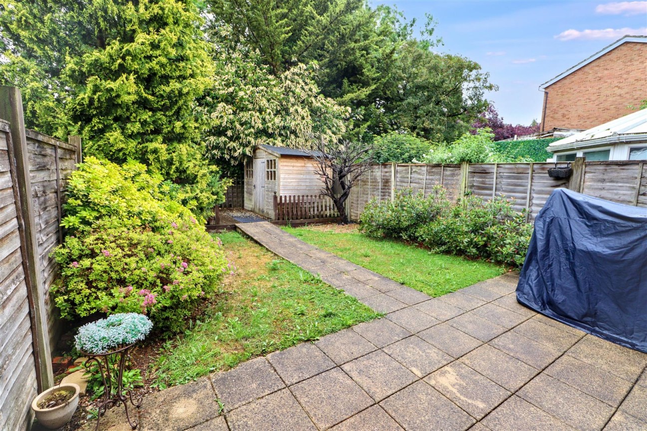 Beechfield Close, Borehamwood