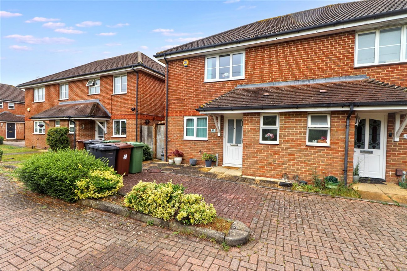 Beechfield Close, Borehamwood