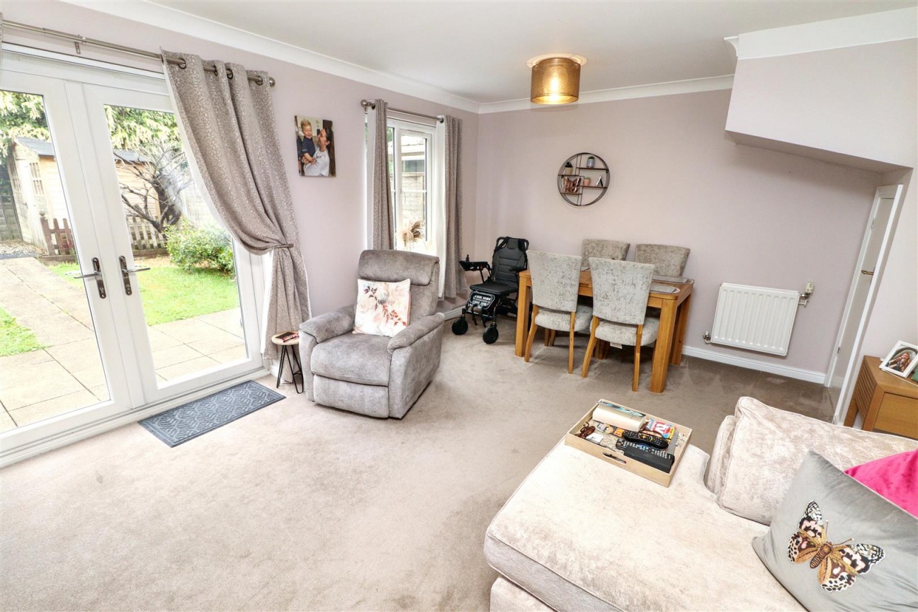 Beechfield Close, Borehamwood