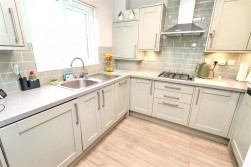 Beechfield Close, Borehamwood