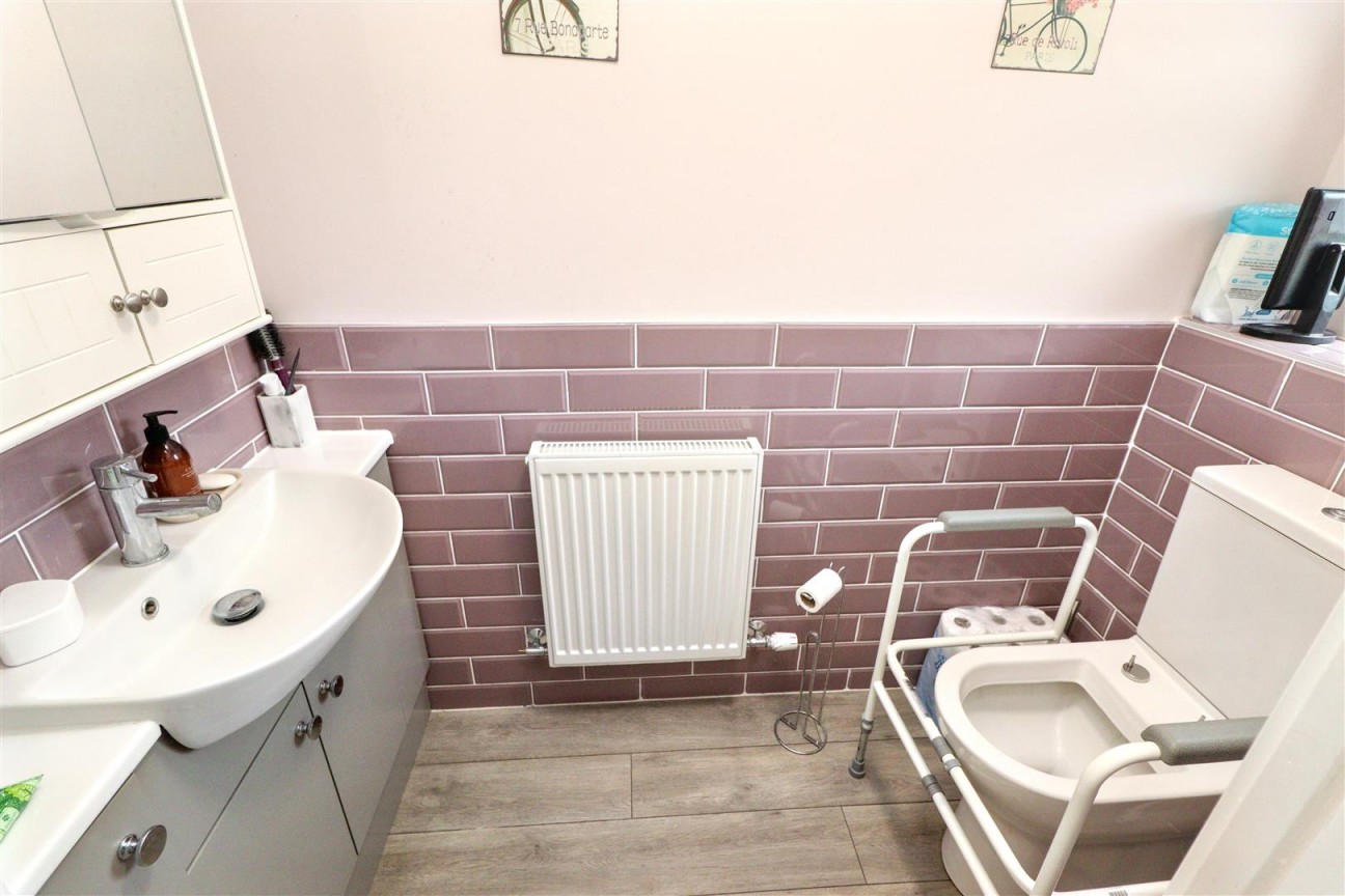 Beechfield Close, Borehamwood