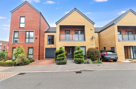 Holmesley Road, Borehamwood