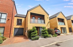 Holmesley Road, Borehamwood
