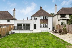 Park Road, Radlett
