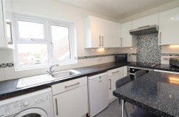 Barnet Lane, Elstree, Borehamwood