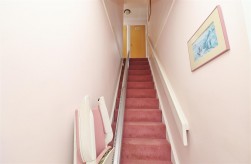 Barnet Lane, Elstree, Borehamwood