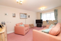 Barnet Lane, Elstree, Borehamwood