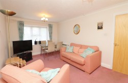 Barnet Lane, Elstree, Borehamwood