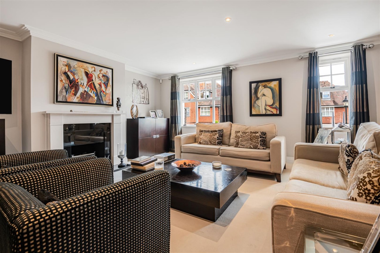 Holbrook Gardens, Aldenham, Watford