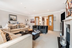 Holbrook Gardens, Aldenham, Watford