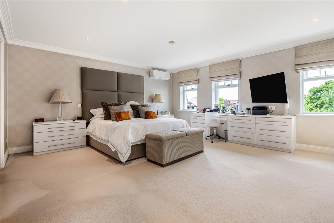 Holbrook Gardens, Aldenham, Watford
