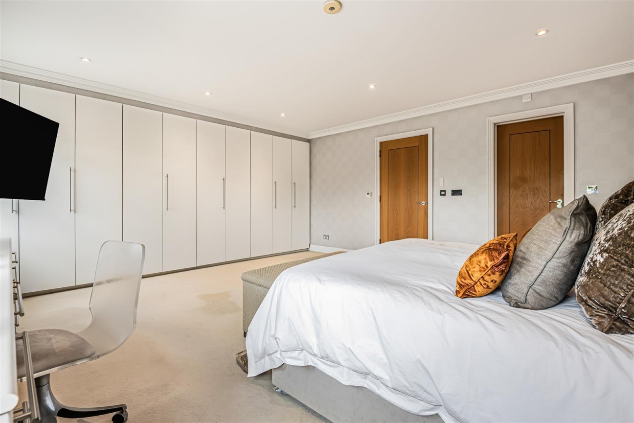 Holbrook Gardens, Aldenham, Watford