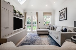 Holbrook Gardens, Aldenham, Watford