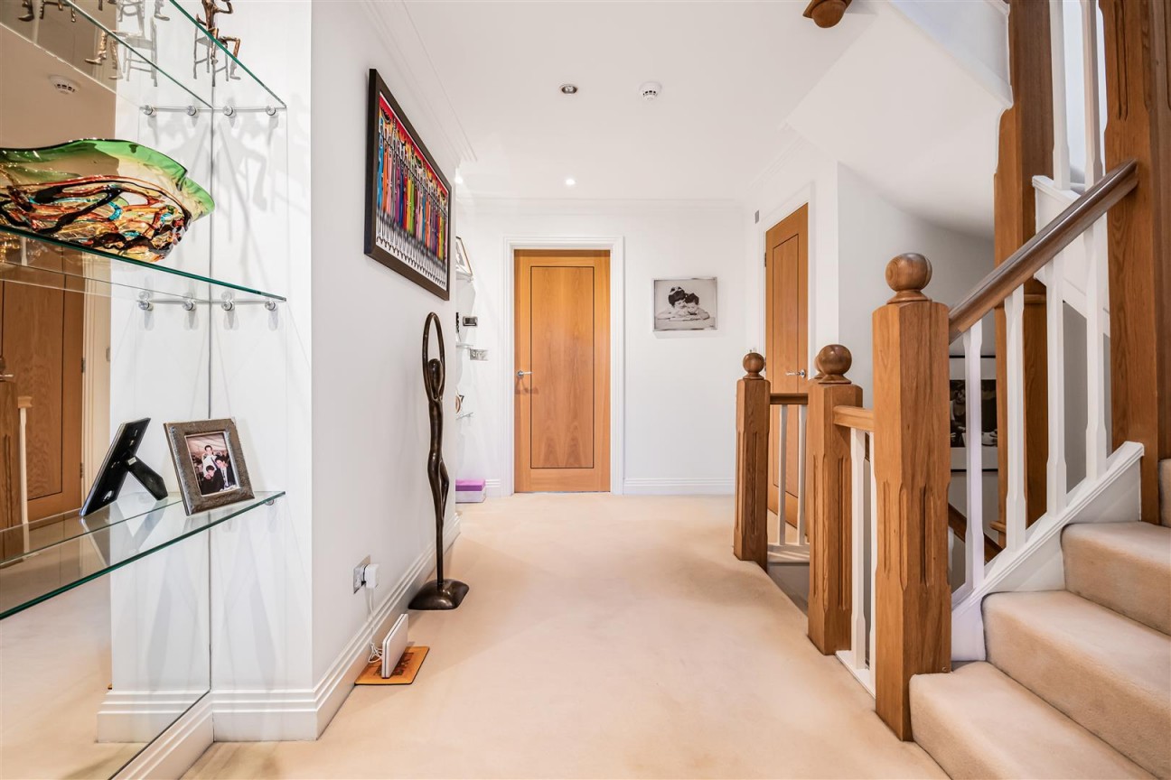 Holbrook Gardens, Aldenham, Watford