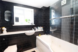 Thornbury Gardens, Borehamwood