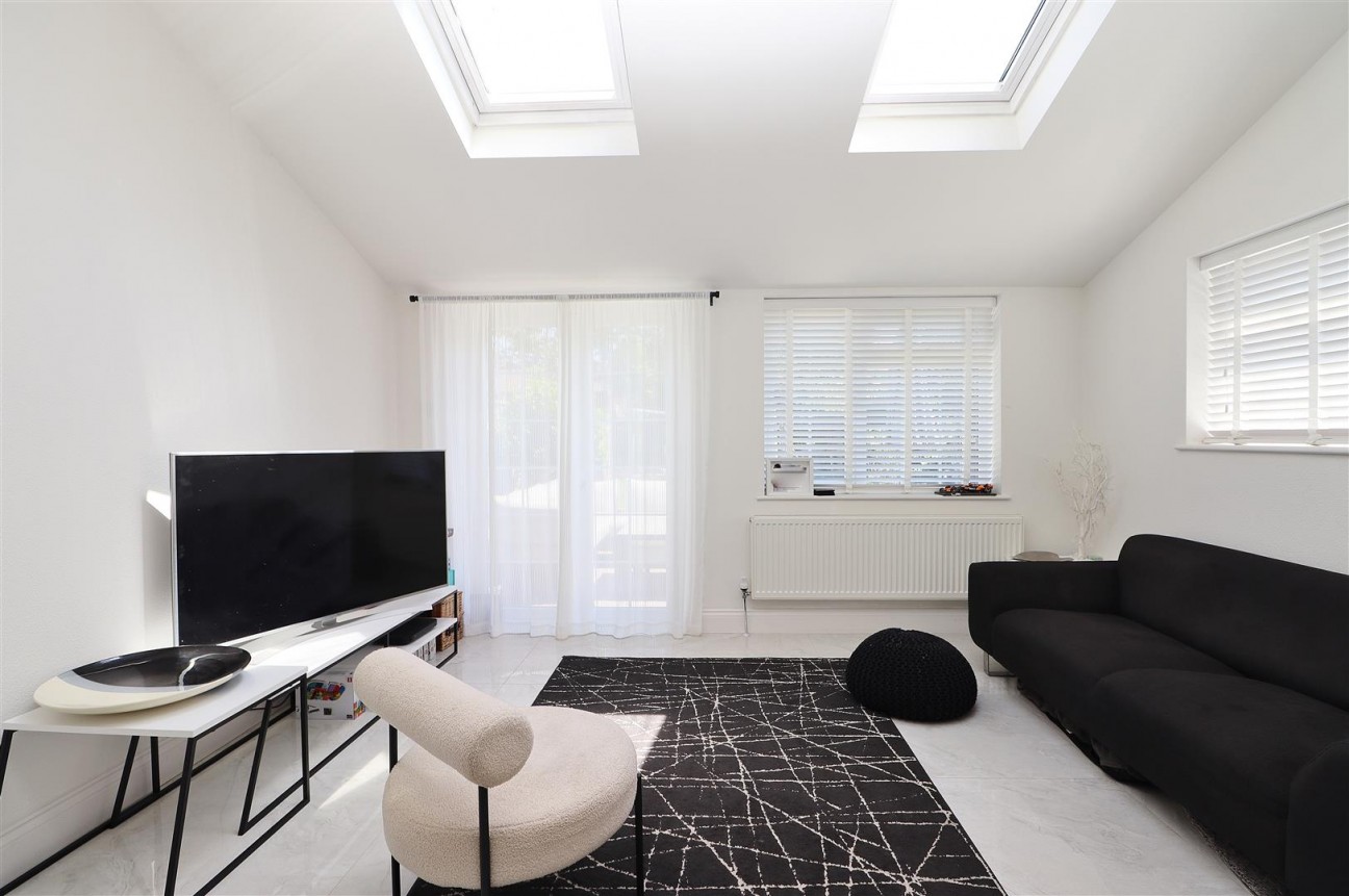 Thornbury Gardens, Borehamwood