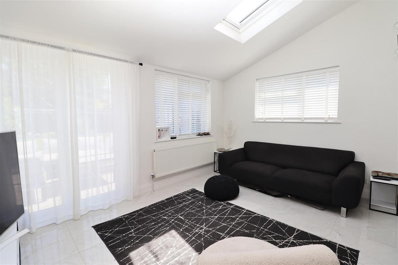 Thornbury Gardens, Borehamwood