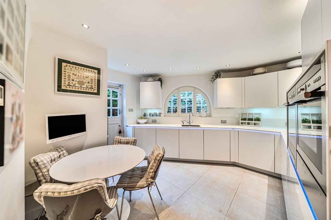 Grace Avenue, Shenley