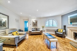 Grace Avenue, Shenley