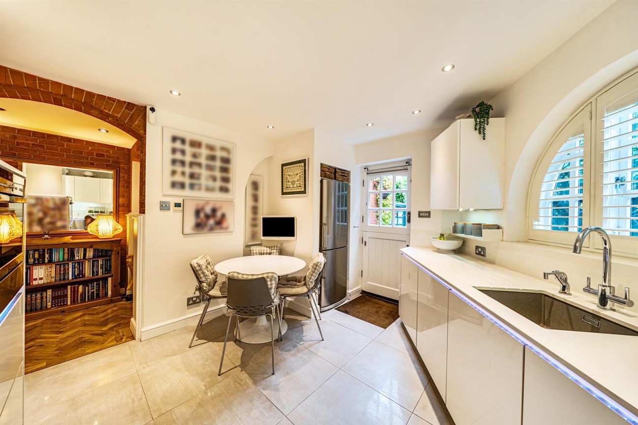 Grace Avenue, Shenley