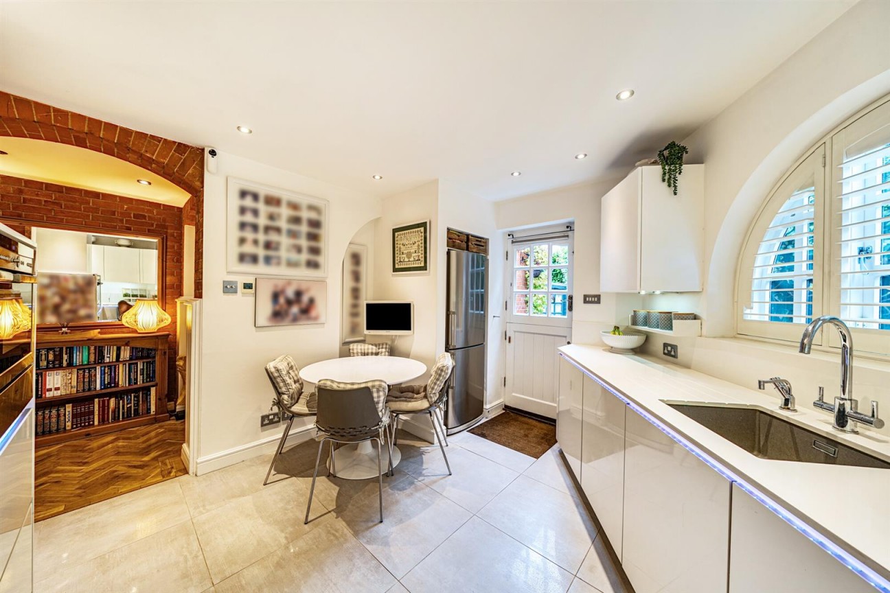 Grace Avenue, Shenley
