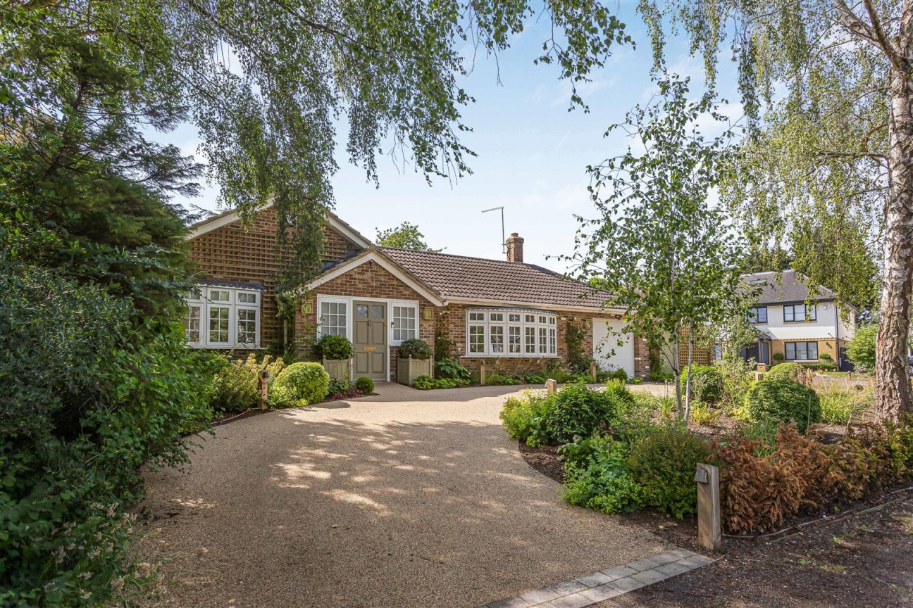 Homefield Road, Radlett