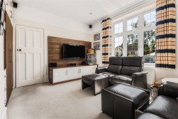 Gills Hill, Radlett