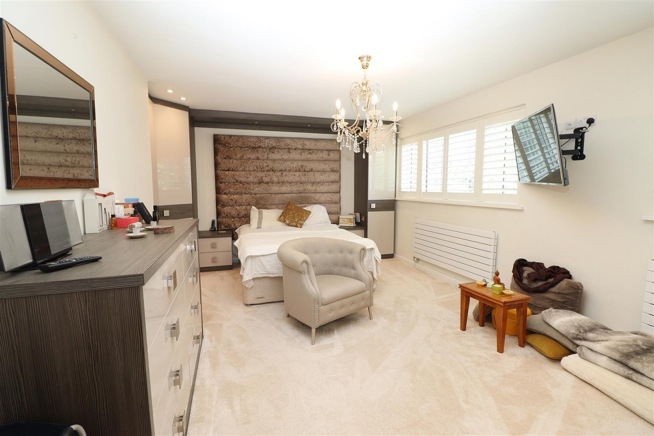 Berkeley Close, Elstree, Borehamwood
