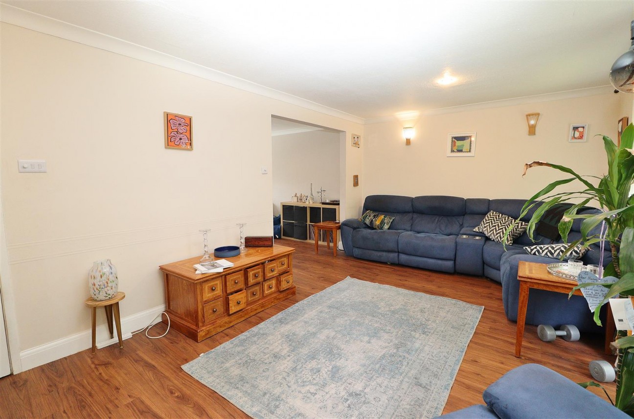 Berkeley Close, Elstree, Borehamwood
