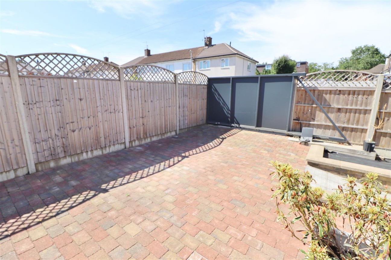 Micklefield Way, Borehamwood