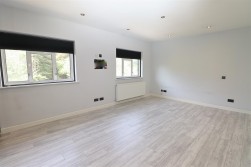 Deacons Hill Road, Elstree, Borehamwood