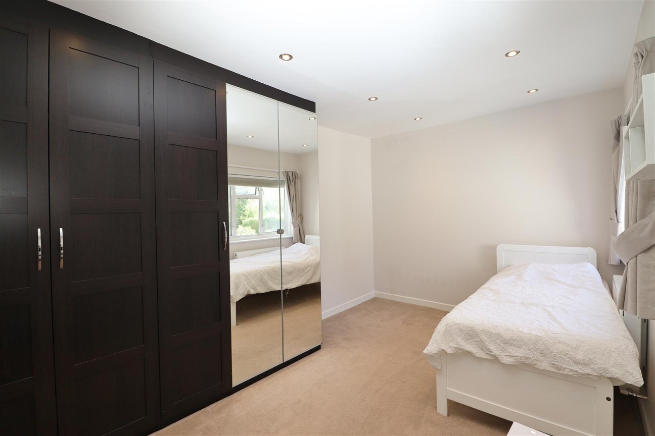 Deacons Hill Road, Elstree, Borehamwood